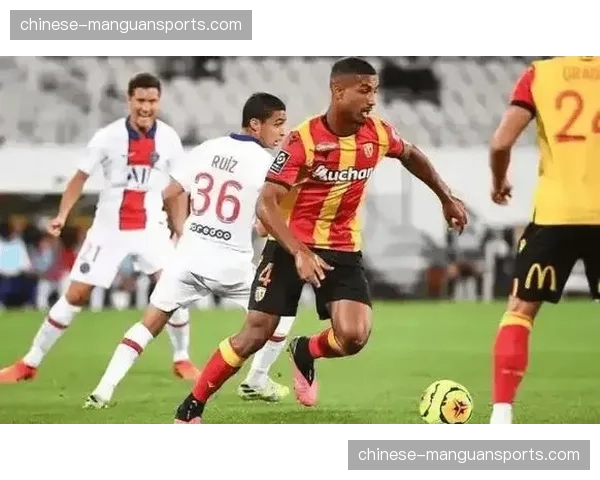 洛里昂2-0击败巴黎FC，主场保持不败金身